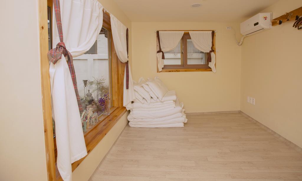 Indigo Hanok Pensión Jeonju Exterior foto