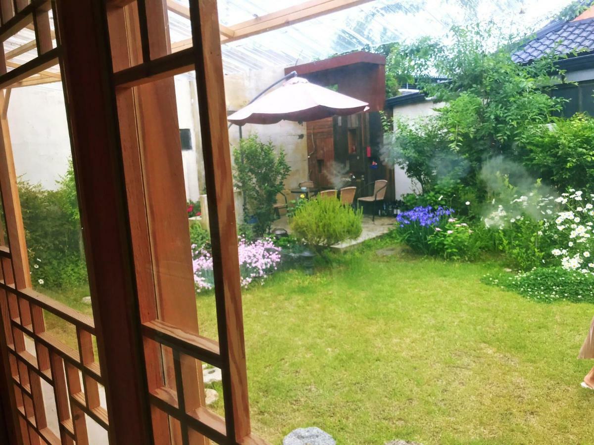 Indigo Hanok Pensión Jeonju Exterior foto